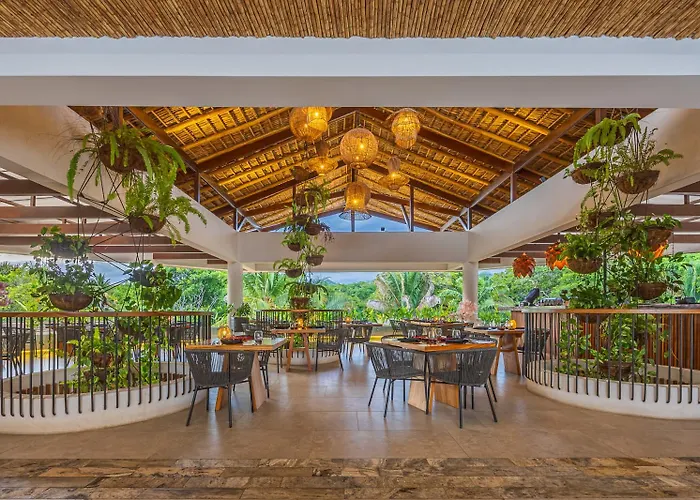 Azura (adults Only) Hotel 5*