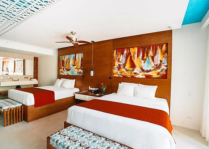 Hotel Azura (adults Only)