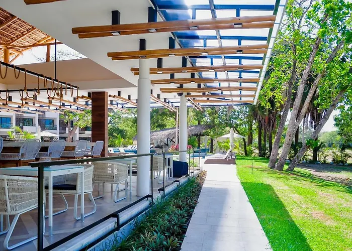 Azura (adults Only) 5* Samara