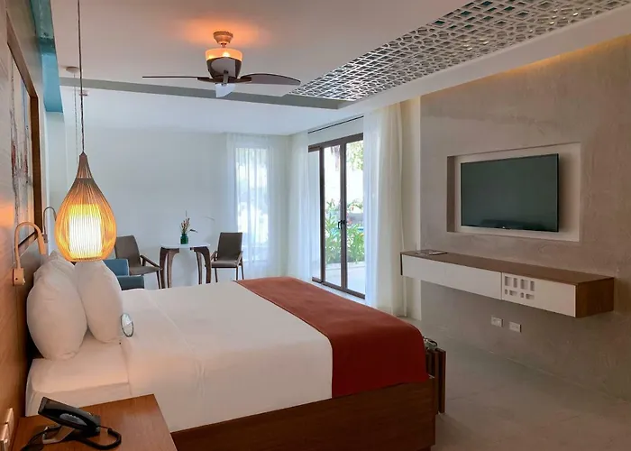 Azura (adults Only) Samara
